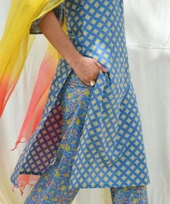 PRINTS VALLEY Jaipur Tales Cement Blue Floral Set With Dupatta