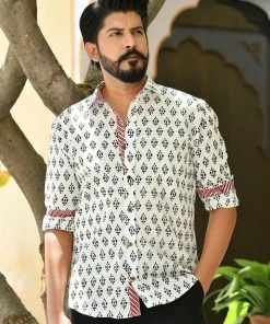PRINTS VALLEY White Buti Shirt Men's Shirt