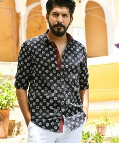 PRINTS VALLEY Men's Shirt Black Dot Circle Shirt