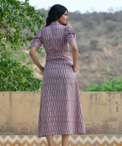 PRINTS VALLEY Collared Ikat Dress