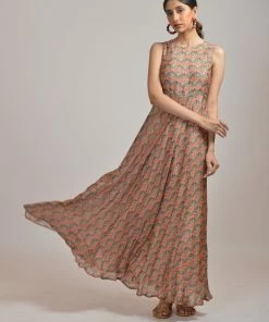 Label RishMaan Alora