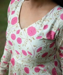 Magizham Kaveri - Floral Print Ever Willow