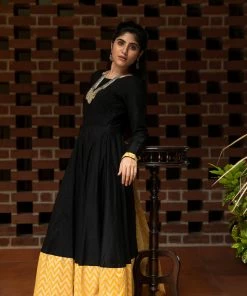 Magizham Festive Maxis Laya Yellow