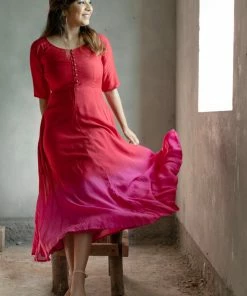 Gulaal Sunset Crimson 9 Gulaal Sunset Crimson