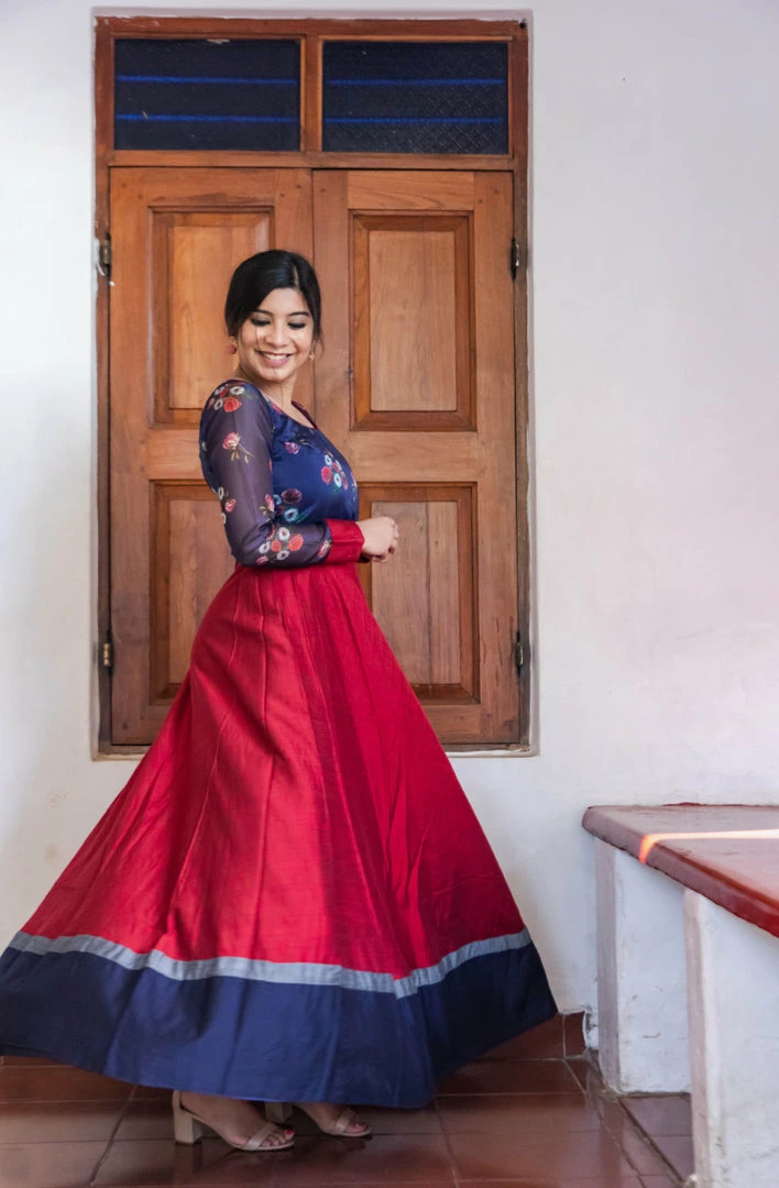 Ekanta Damini Navy Blue And Maroon Margazhi Moments 4 Ekanta Damini Navy Blue And Maroon Margazhi Moments