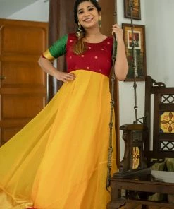 Ekanta Shambavi - Yellow Margazhi Moments