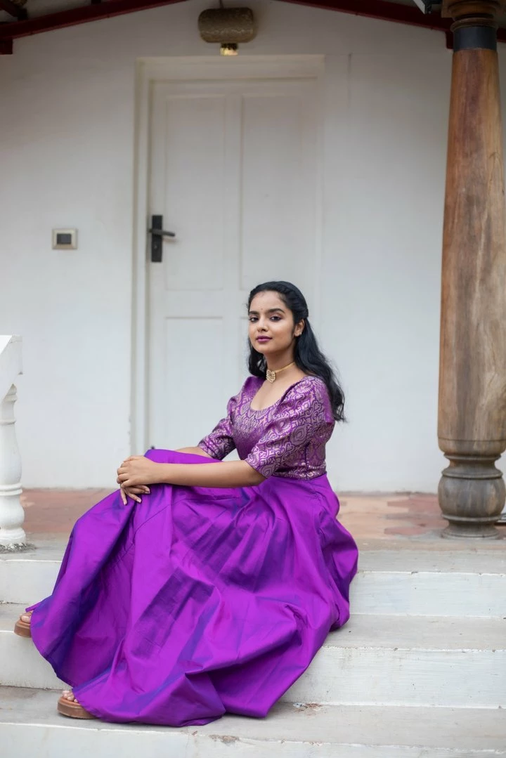 ATHIRA Sringa - Violet Madras Rhapsody 4 ATHIRA Sringa - Violet Madras Rhapsody
