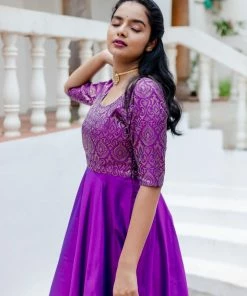 ATHIRA Sringa - Violet Madras Rhapsody 10 ATHIRA Sringa - Violet Madras Rhapsody
