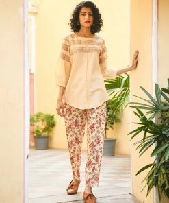 Gulaal Gypsy Soul Casual Carnation