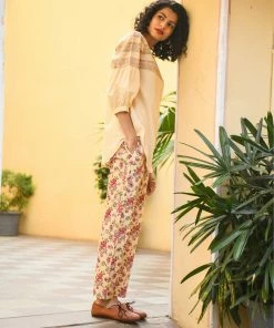 Gulaal Gypsy Soul Casual Carnation