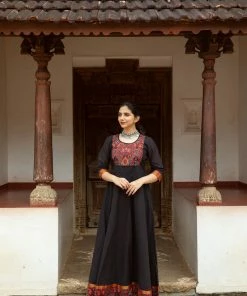 Manjal Couture Lakshanya - Black