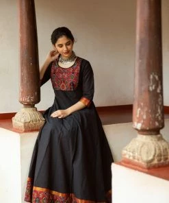 Manjal Couture Lakshanya - Black