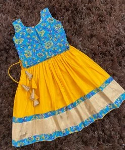 Ekanta Yellow Skirt With Blue Floral Top Mini
