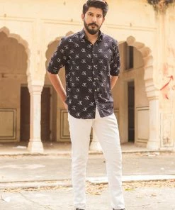 PRINTS VALLEY Men's Shirt Black Om Print Shirt