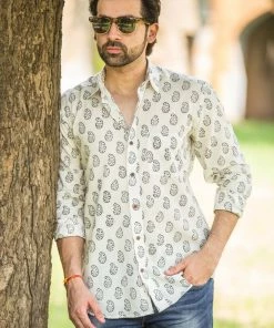 PRINTS VALLEY White Gulaab Shirt Men's Shirt