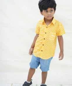 The Wabi Sabi Co Bumble Bee Boys Shirt