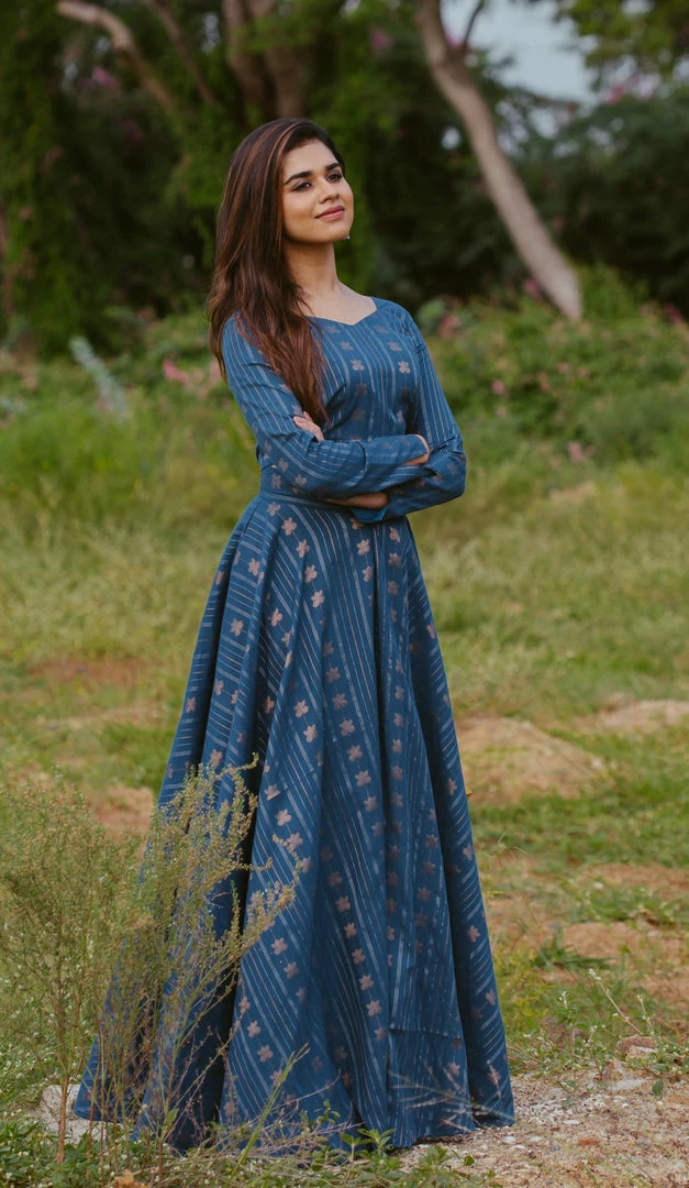 Magizham Ever Willow Malar Blue - Skirt Set 2 Magizham Ever Willow Malar Blue - Skirt Set