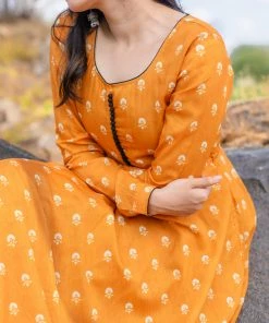 ATHIRA Nirupa - Marigold Madras Rhapsody 8 ATHIRA Nirupa - Marigold Madras Rhapsody