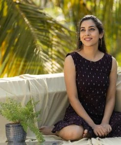 KUNDAVAI Brunette - Coffee Brown Ikkat Tunic