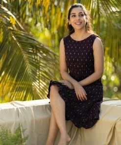 KUNDAVAI Brunette - Coffee Brown Ikkat Tunic