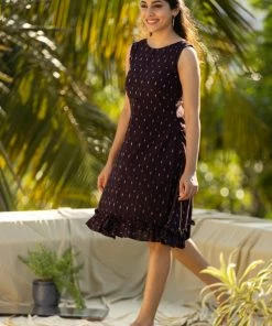 KUNDAVAI Brunette - Coffee Brown Ikkat Tunic