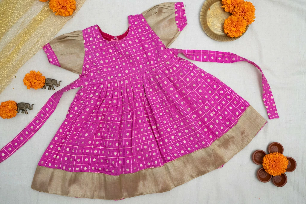 Manjal Couture Manya Pink Mini Mini Corner 1 Manjal Couture Manya Pink Mini Mini Corner