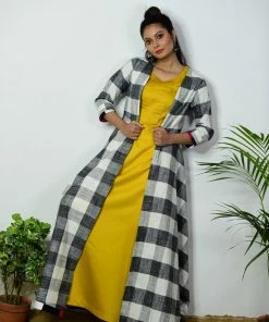 Label RishMaan Checkmate