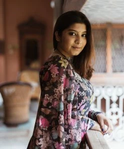 Magizham Manjari Black Ever Willow