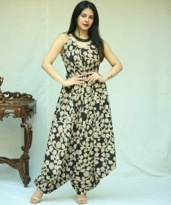 Tashi Threads EXP - Amara - Black Floral Casuals