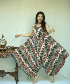 Tashi Threads EXP - Amara - Black Chevron Casuals