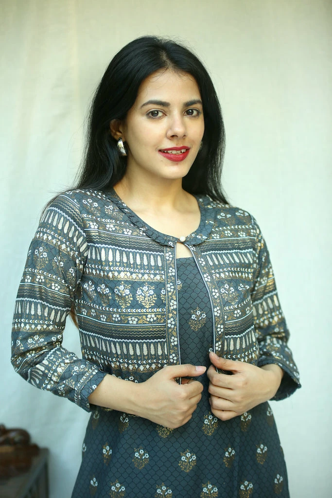 Tashi Threads EXP - Elena - Grey Casuals 5 Tashi Threads EXP - Elena - Grey Casuals