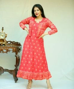 Tashi Threads EXP - Elena - Red Casuals