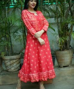 Tashi Threads EXP - Elena - Red Casuals 9 Tashi Threads EXP - Elena - Red Casuals