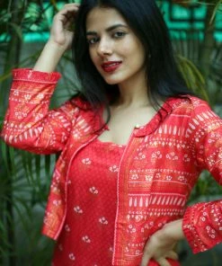 Tashi Threads EXP - Elena - Red Casuals 10 Tashi Threads EXP - Elena - Red Casuals