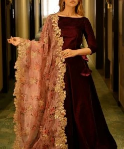 The Anarkali Store Gul Wine Lehenga 11 The Anarkali Store Gul Wine Lehenga