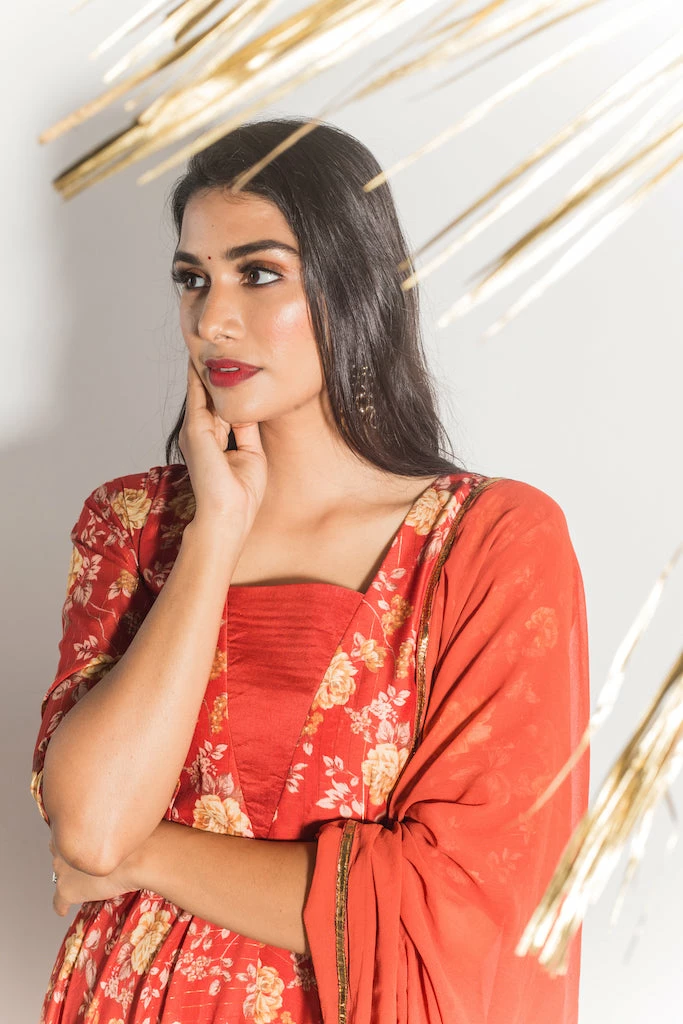 Niram Laila - Brick Red 3 Niram Laila - Brick Red