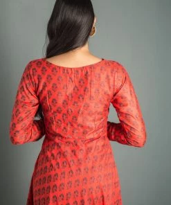 Niram Tisha - Tangerine