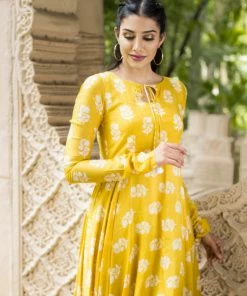 Niram Aadya - Vivid Yellow