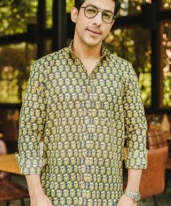 PRINTS VALLEY Grey Yellow Petunia Print Shirt