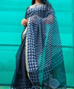 Tashi Threads Monochrome -004 Sarees