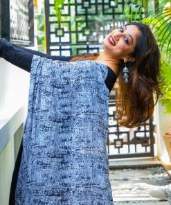 Tashi Threads Monochrome -002