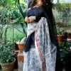 Tashi Threads Monochrome -006 Sarees