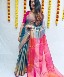 Tashi Threads Swara Mauve Sarees