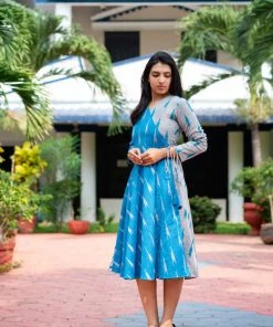 The Stitches Prisha - Blue Margazhi Moments