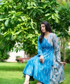 The Stitches Prisha - Blue Margazhi Moments