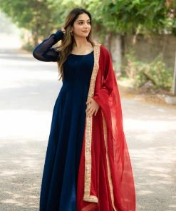 Ekanta Isha Navy Blue With Maroon Margazhi Moments