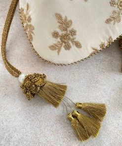 AMYRA Off White Velvet Embroidered Potli Bag
