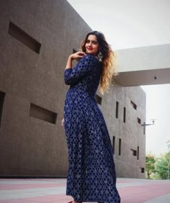 Label RishMaan Royal Synonym - Navy Blue Uptown Contemporary