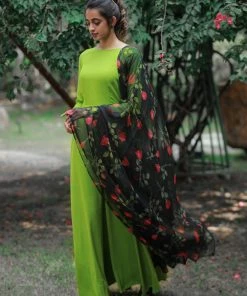 The Anarkali Store Quirk Factory Pear Dupatta Set