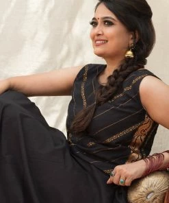 The Stitches Kaala Skirt & Crop Top